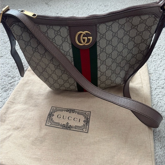 Gucci Beige GG Pattern Shoulder Bag with Red and Green Stripe - Picture 14 of 17